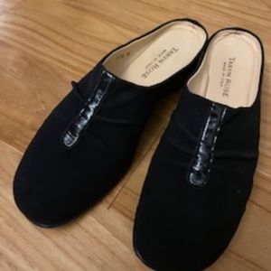 Taryn Rose Black Slip on